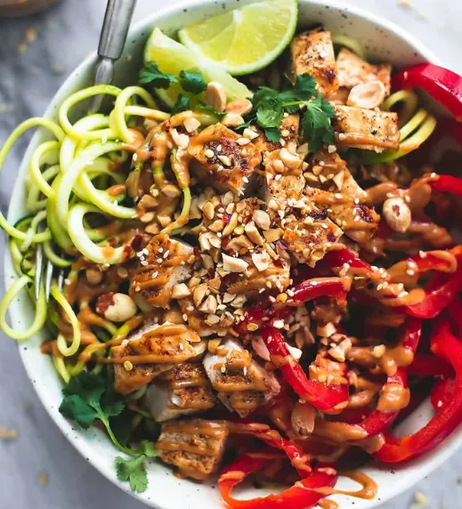 Spicy Peanut Zucchini Bowl